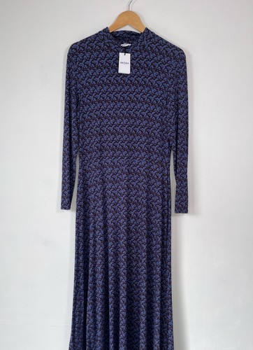 Brora blue sapphire meadow - sapphire,